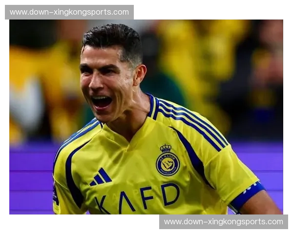 利雅得胜利客场五球横扫纳杰马 C罗传射建功助球队重返榜首